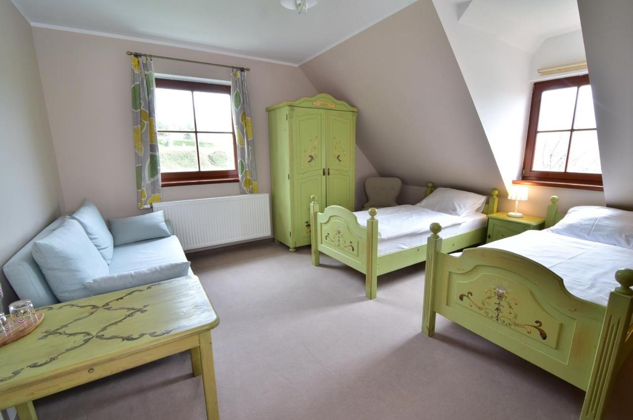 Gosciniec Nowa Wioska Bed and Breakfast Wałbrzych Eksteriør billede