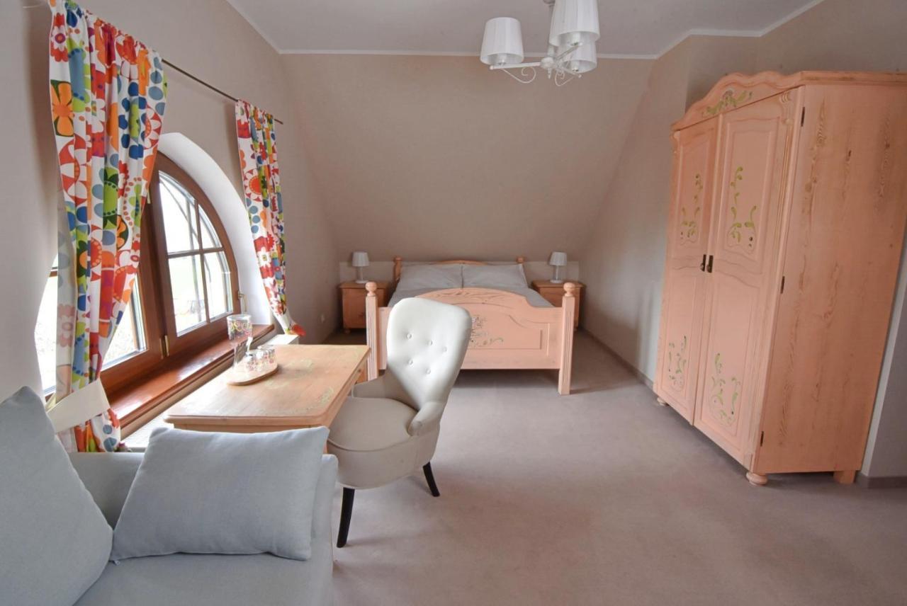 Gosciniec Nowa Wioska Bed and Breakfast Wałbrzych Eksteriør billede