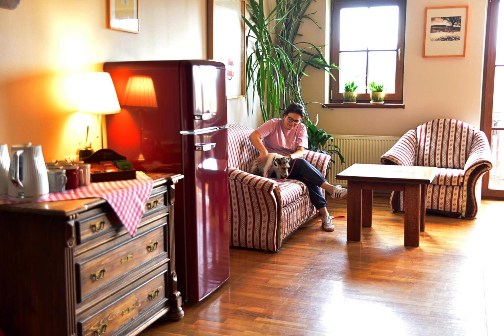 Gosciniec Nowa Wioska Bed and Breakfast Wałbrzych Eksteriør billede