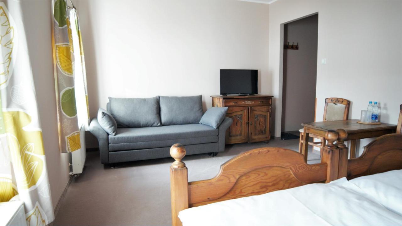 Gosciniec Nowa Wioska Bed and Breakfast Wałbrzych Eksteriør billede